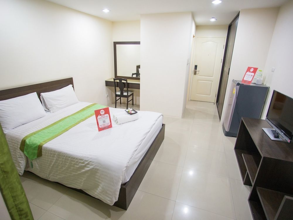 Nida Rooms Bang Na 9 Adventures Бангкок Экстерьер фото